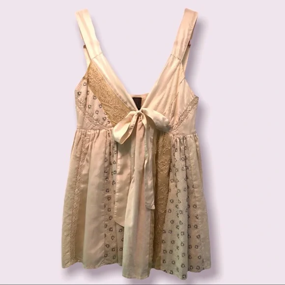 Anthropologie Lithe Silk Bow V-Neck Sleeveless Boho blouse - Picture 3 of 10